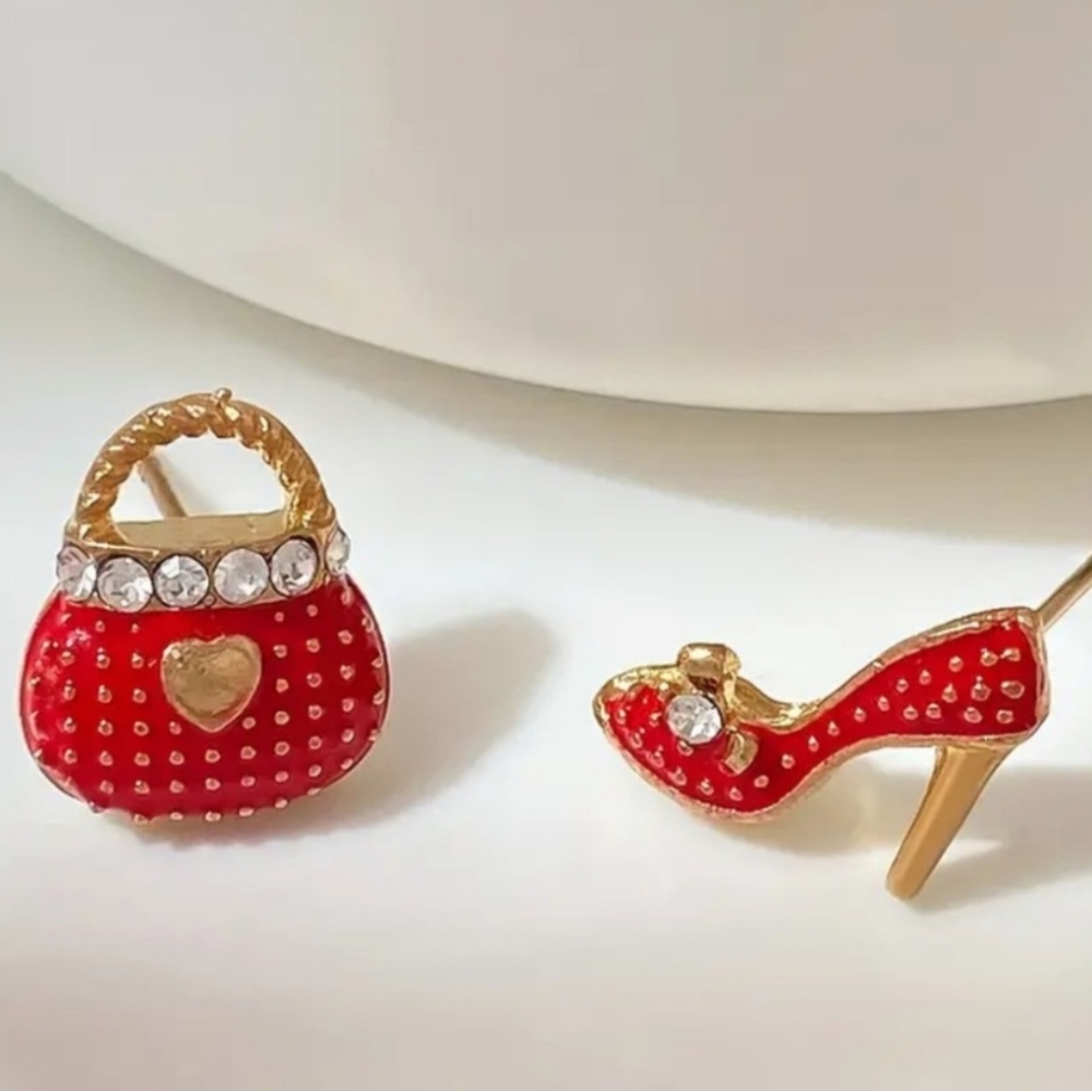 Mismatched Red Enamel Heel and Purse Earrings New - Picture 3 of 8